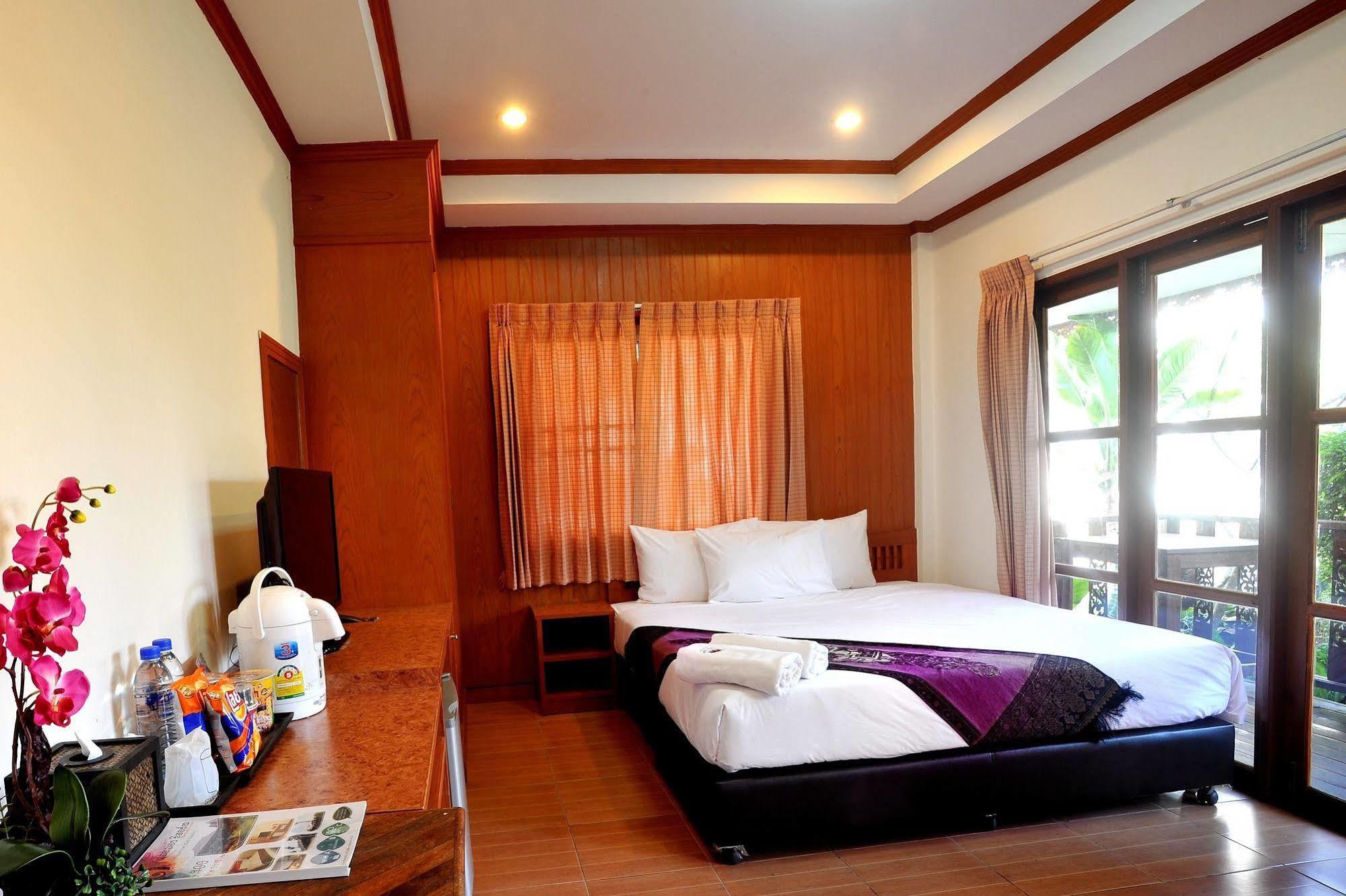 Mammoth Resort Khon Kaen Esterno foto