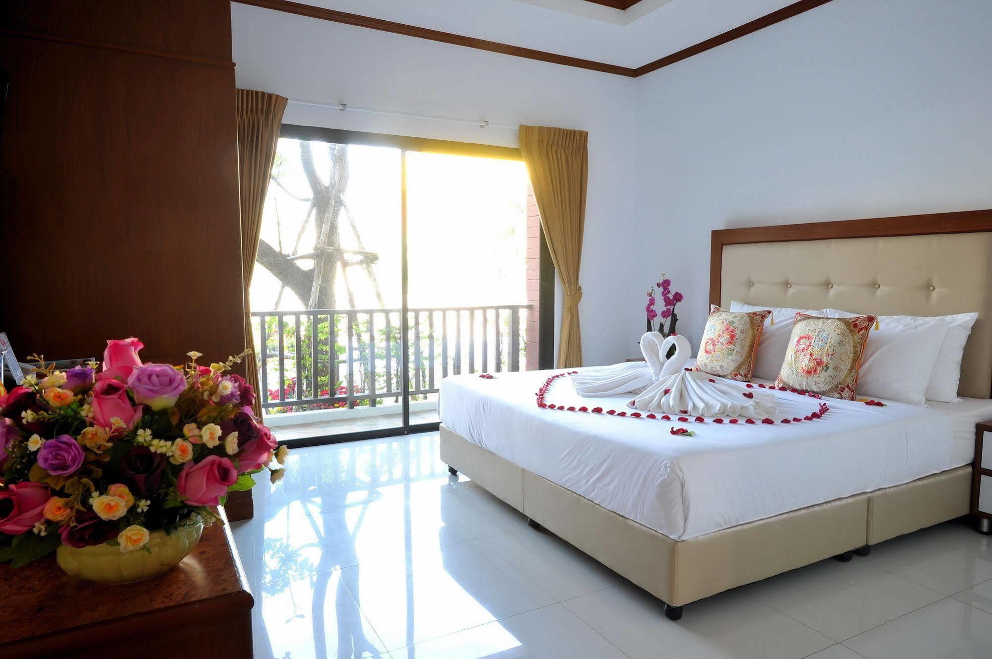 Mammoth Resort Khon Kaen Esterno foto