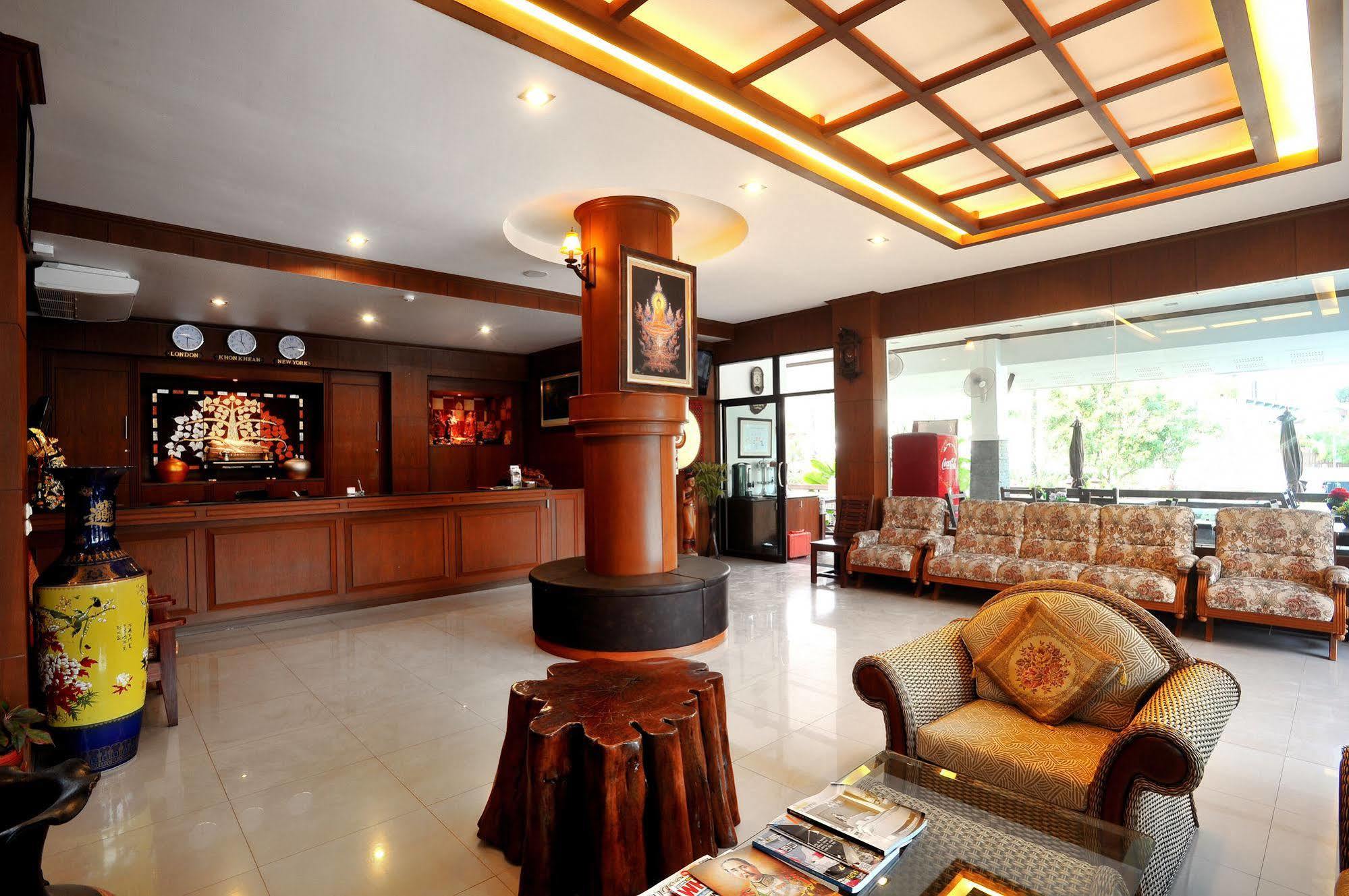 Mammoth Resort Khon Kaen Esterno foto